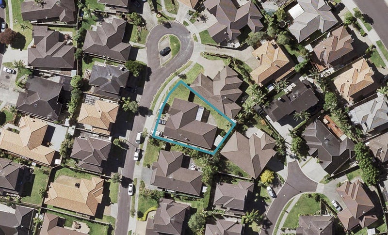 7 Karson Place, Flat Bush, Auckland - Carousel 1
