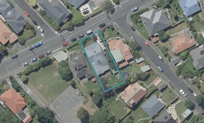 106A Signal Hill Road, Opoho, Dunedin - Carousel 1