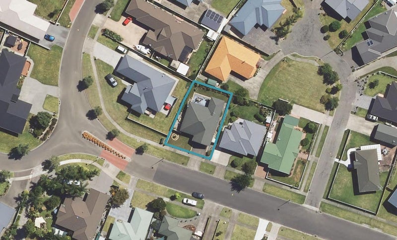 35 Ruru Avenue, Lytton West, Gisborne - Carousel 1