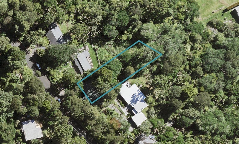 28 Tinopai Road, Titirangi, Auckland - Carousel 1