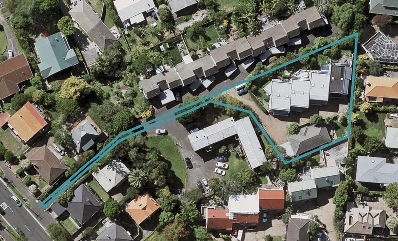 3/29 Meadowbank Road, Meadowbank, Auckland - Carousel 1