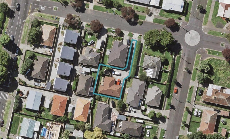 7A Anderson Avenue, Point England, Auckland - Carousel 1