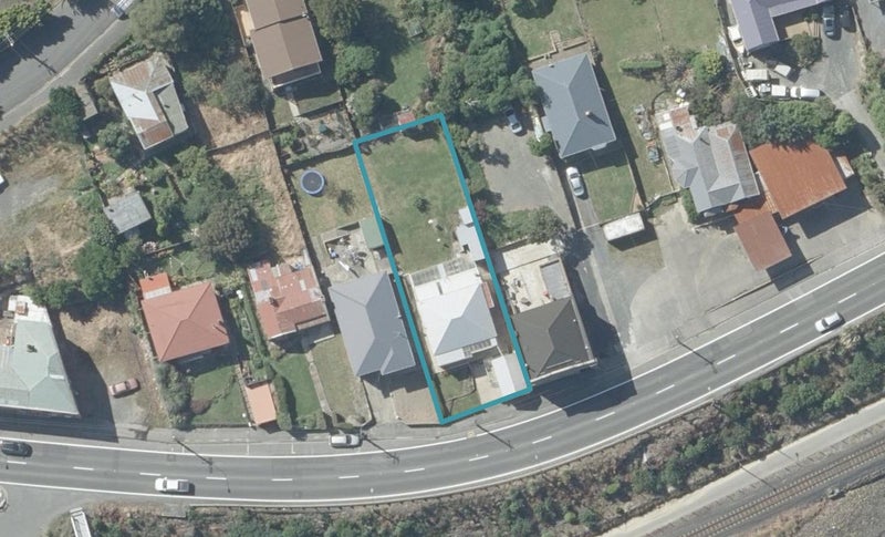 201 Ravensbourne Road, Ravensbourne, Dunedin - Carousel 1