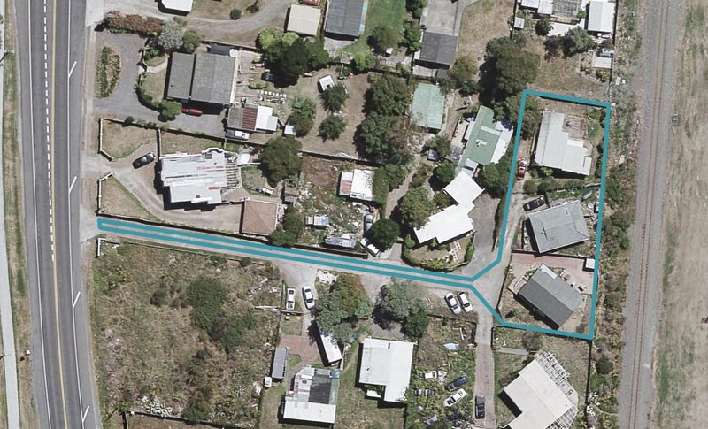 2/420 Main North Road, Bay View, Napier - Carousel 1