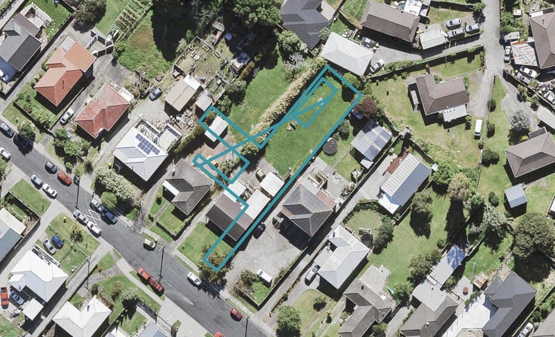 2/19 Netherlands Avenue, Kelston, Auckland - Carousel 1