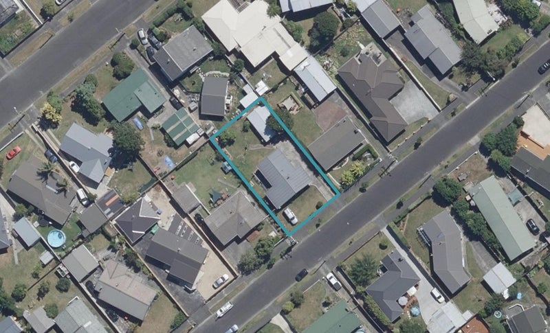 61 Mears Road, St Andrews, Hamilton - Carousel 1