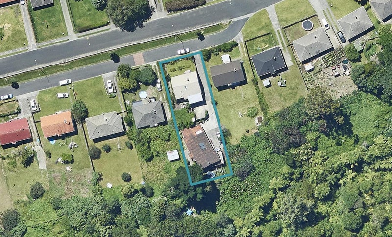 28B Hampton Terrace, Parkvale, Tauranga - Carousel 1