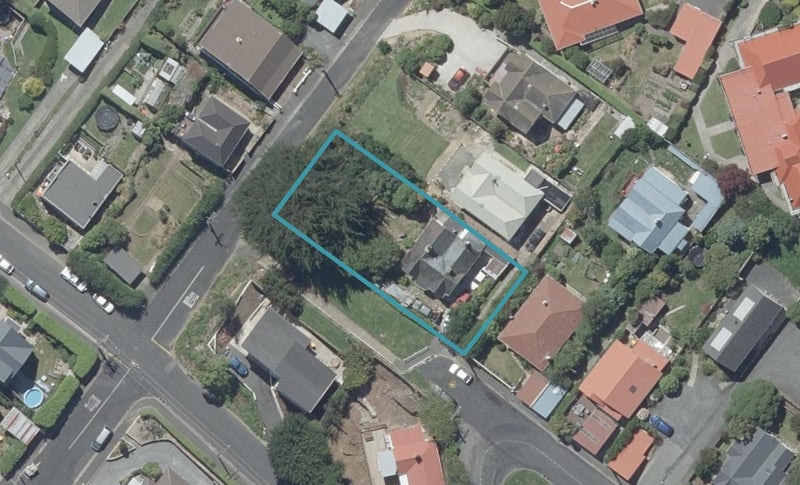 32 Oban Street, Kaikorai, Dunedin - Carousel 1