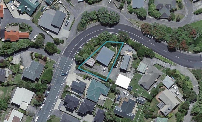 120 Helston Road, Paparangi, Wellington - Carousel 1