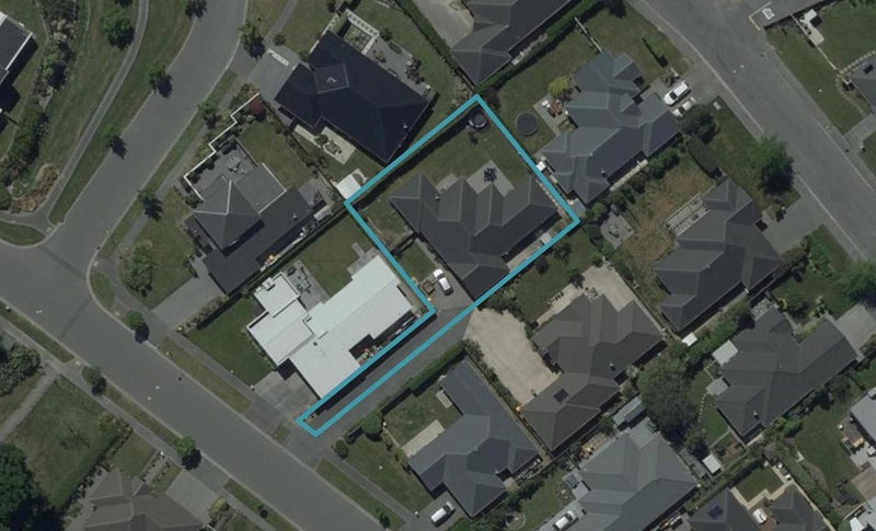 12 Mokihi Gardens, Hillmorton, Christchurch - Carousel 1