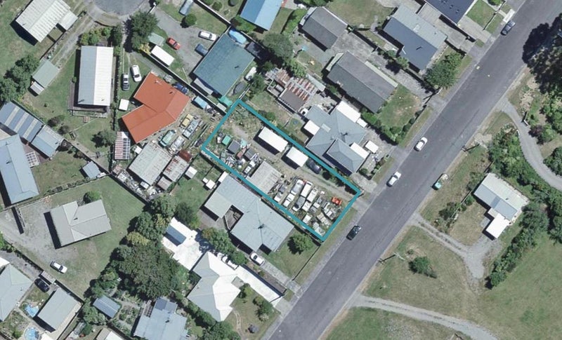 101 Watt Street, Featherston - Carousel 1
