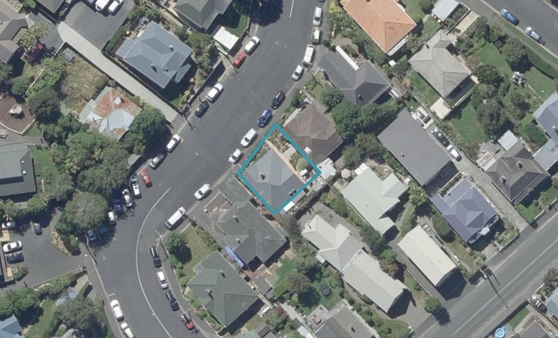 18 Passmore Crescent, Maori Hill, Dunedin - Carousel 1