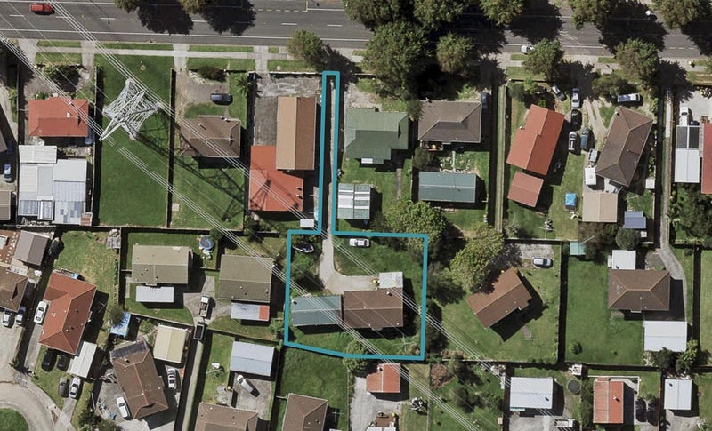 75 Flat Bush Road, Clover Park, Auckland - Carousel 1