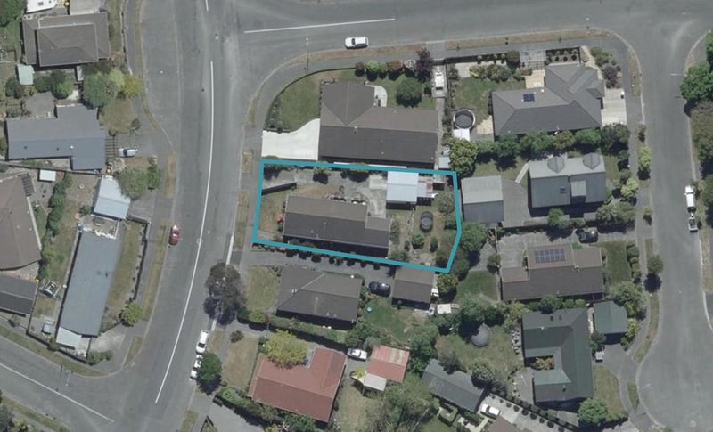 260 Queenspark Drive, Parklands, Christchurch - Carousel 1