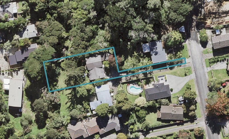 22 Havelle Avenue, Titirangi, Auckland - Carousel 1