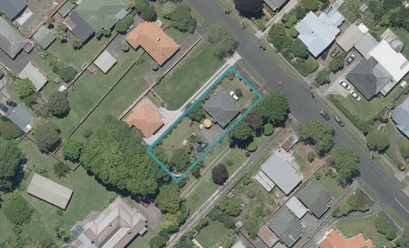 25 Peakes Road, Saint Johns Hill, Whanganui - Carousel 1