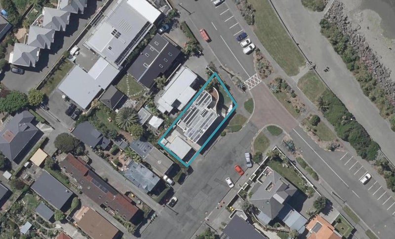 62 Esplanade, Sumner, Christchurch - Carousel 1