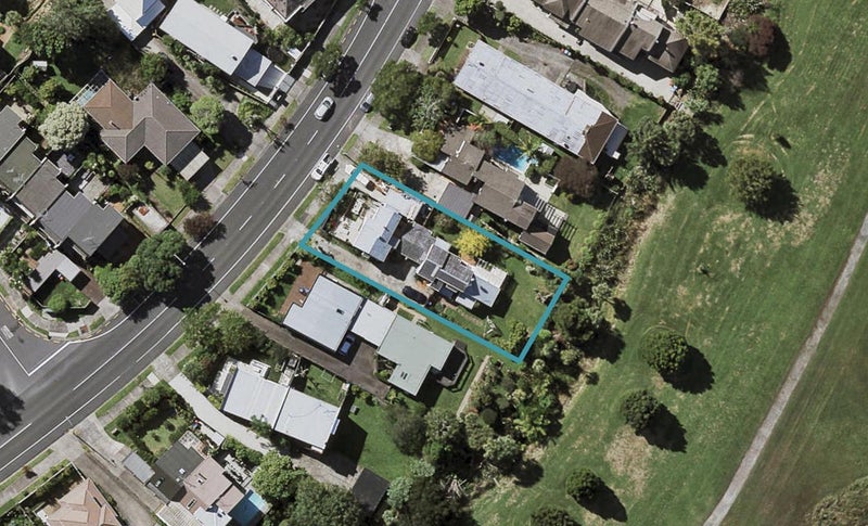 2/115 Grand Drive, Remuera, Auckland - Carousel 1