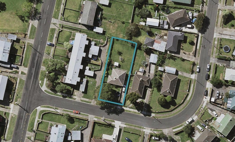31 Williams Crescent, Otara, Auckland - Carousel 1