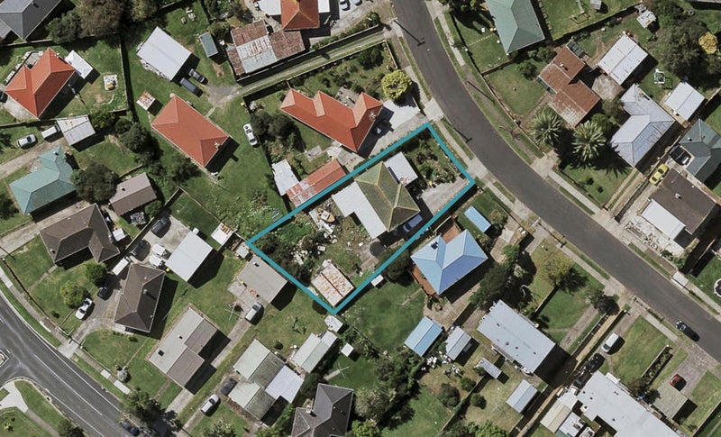 11 Sandra Avenue, Otara, Auckland - Carousel 1