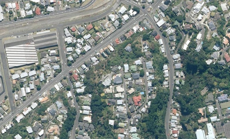 42 Roslyn Road, Bluff Hill, Napier - Carousel 1