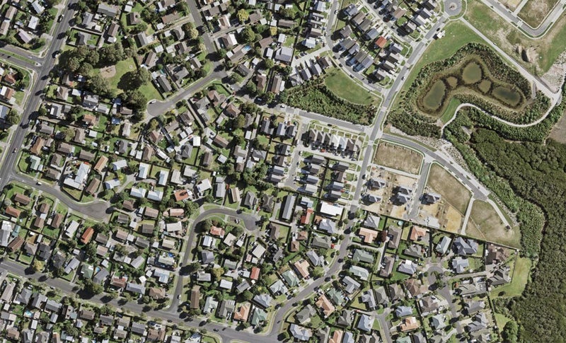 7 Kohi Kai Place, Weymouth, Auckland - Carousel 1