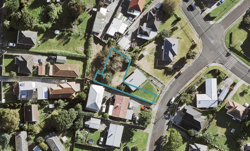 52 Sanft Avenue, Mount Roskill, Auckland - Carousel 1