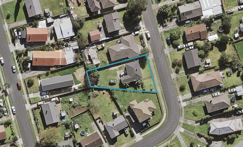 31 Caravelle Close, Mangere, Auckland - Carousel 1