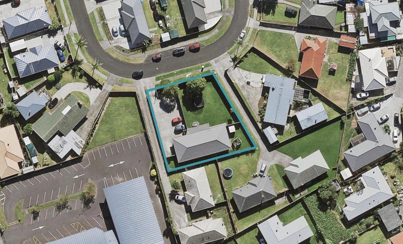 31 Tua Place, Favona, Auckland - Carousel 1