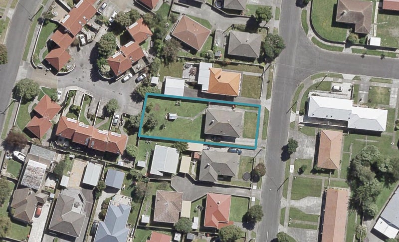 21 Colson Street, Avalon, Lower Hutt - Carousel 1