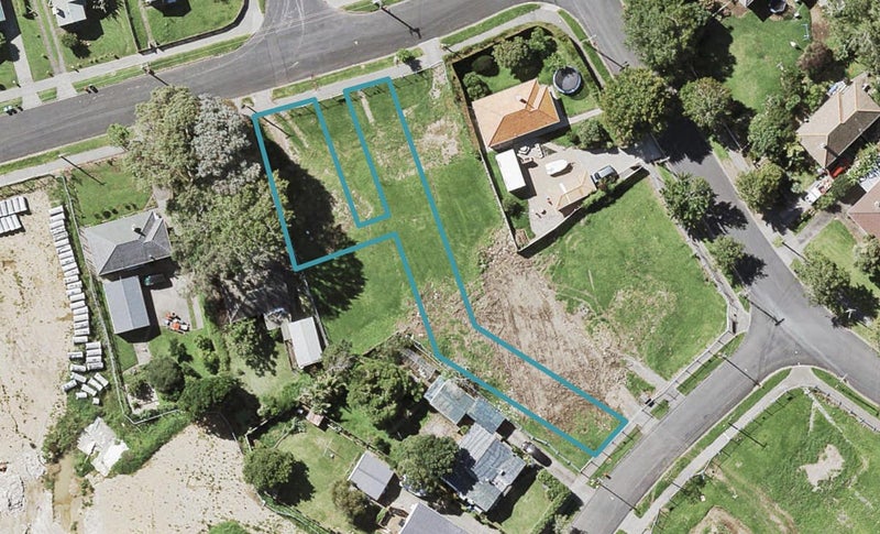 104B Leybourne Circle, Glen Innes, Auckland - Carousel 1