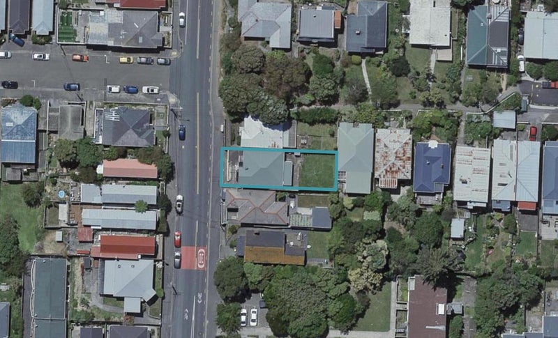 447 Adelaide Road, Berhampore, Wellington - Carousel 1