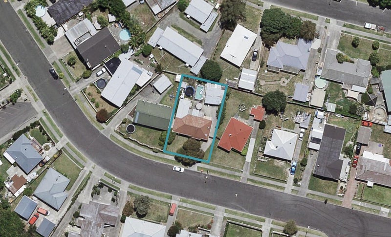 22 Ranfurly Street, Tamatea, Napier - Carousel 1
