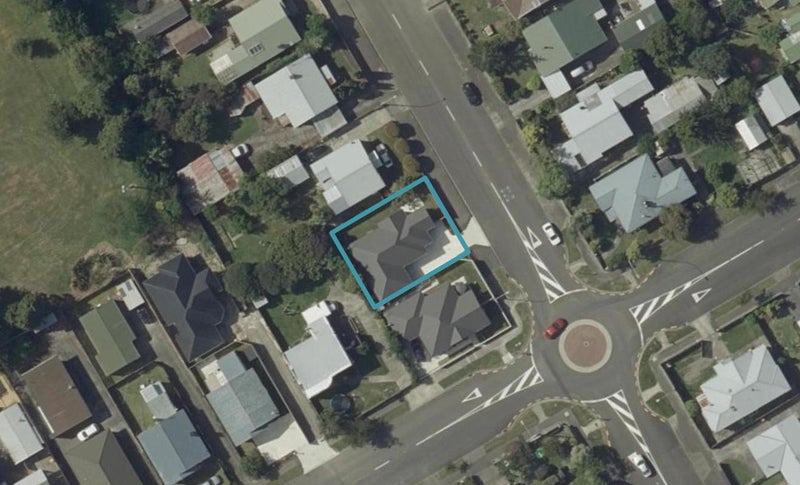46 Shamrock Street, Takaro, Palmerston North - Carousel 1