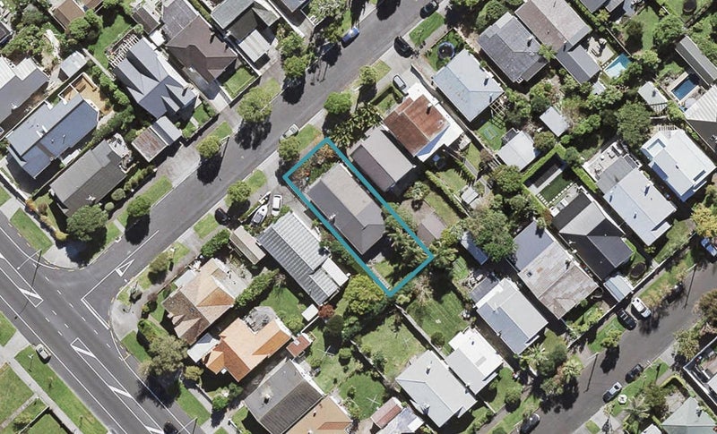 3 Cumberland Avenue, Westmere, Auckland - Carousel 1
