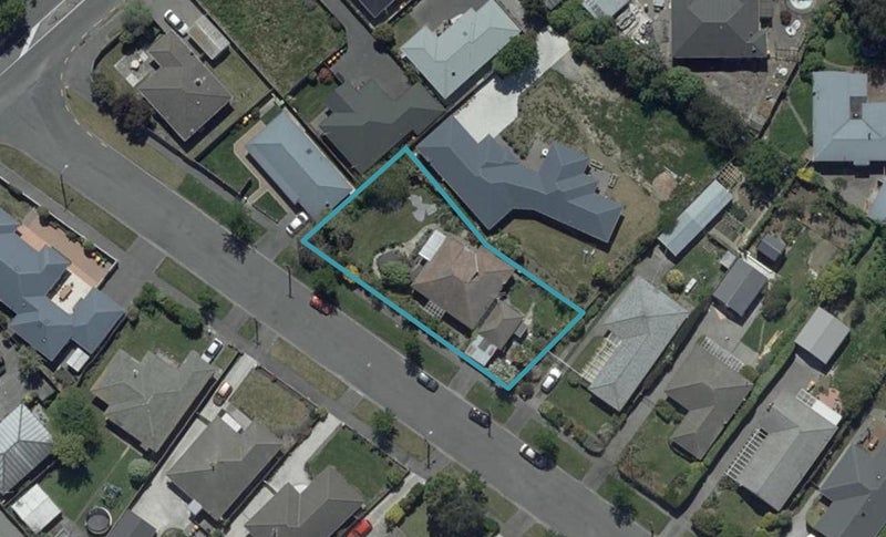 7 Colwyn Street, Bryndwr, Christchurch - Carousel 1