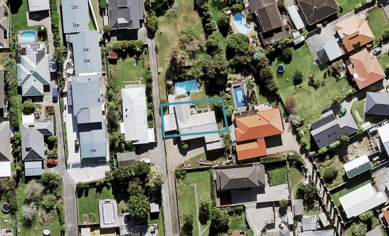 31B Bolton Street, Blockhouse Bay, Auckland - Carousel 1