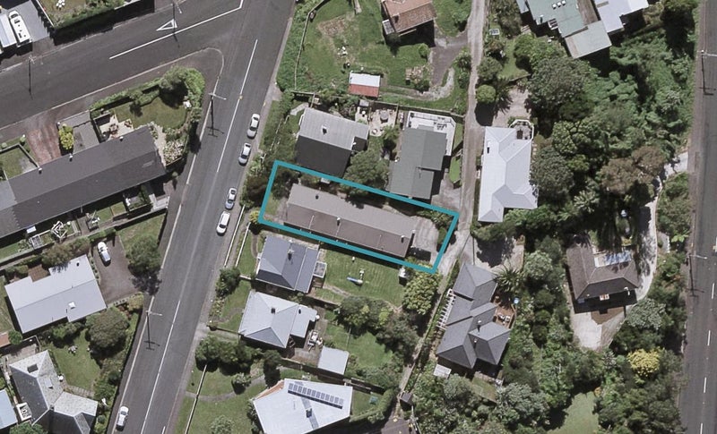 2/21 Standish Street, Westown, New Plymouth - Carousel 1
