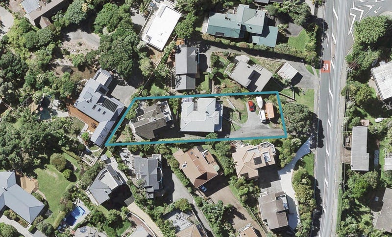1/72 Beach Road, Castor Bay, Auckland - Carousel 1