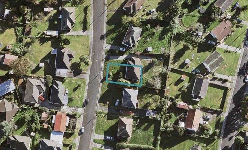 8C Sanft Avenue, Mount Roskill, Auckland - Carousel 1