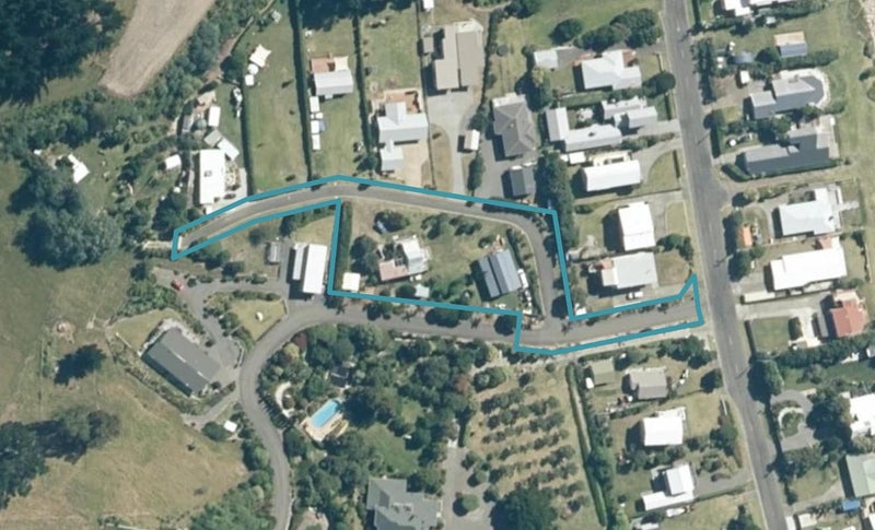 16 Lightning Ridge View, Waimarama, Havelock North - Carousel 1