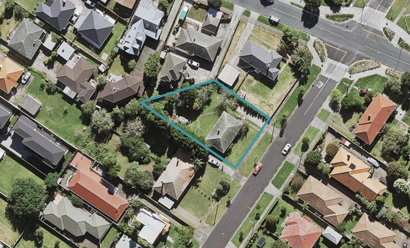 23 Mount Roskill Road, Mount Roskill, Auckland - Carousel 1
