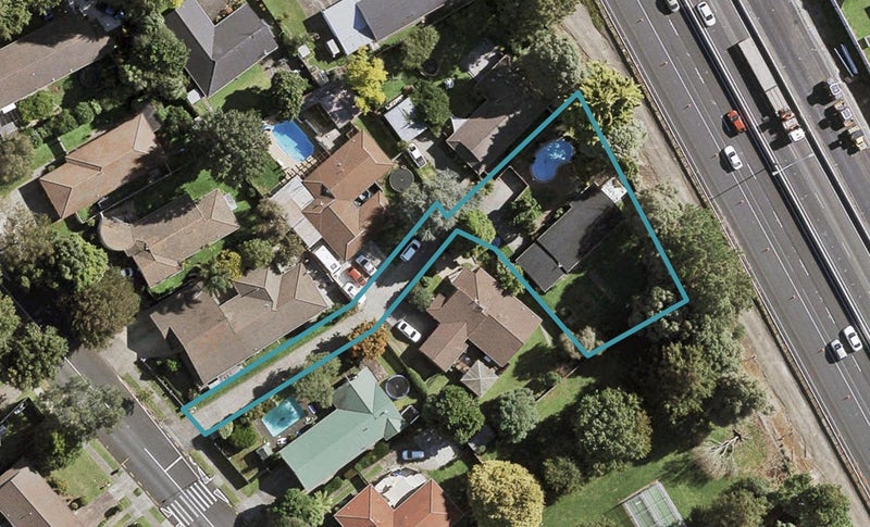 207 Walter Strevens Drive, Conifer Grove, Takanini - Carousel 1