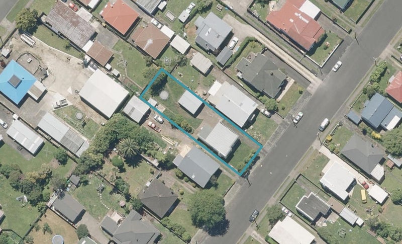 16 Ballance Street, Aramoho, Whanganui - Carousel 1