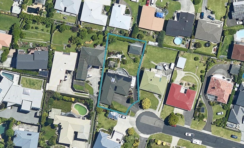 29 Tirinui Crest Road, Otumoetai, Tauranga - Carousel 1