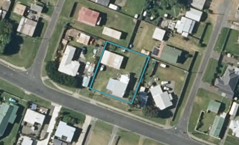 21 Pratt Avenue, Foxton Beach, Foxton - Carousel 1