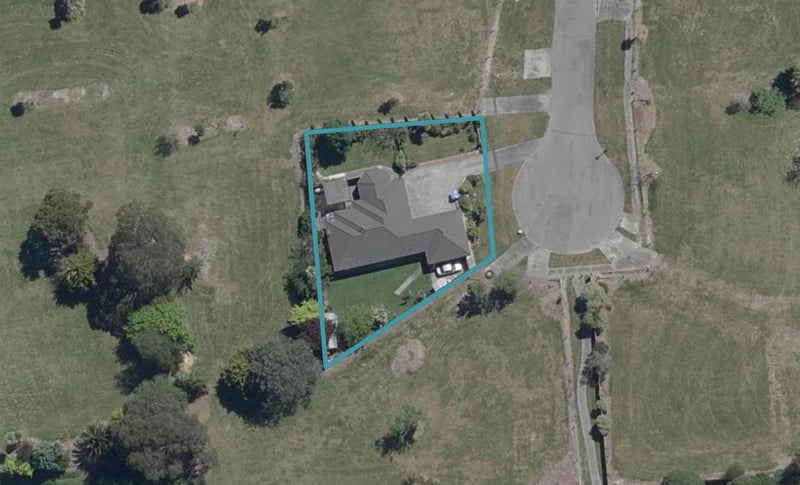 70 Salecia Gardens, Brooklands, Christchurch - Carousel 1