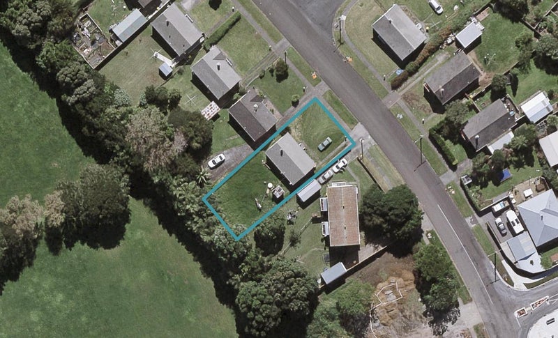 59 Cook Street, Marfell, New Plymouth - Carousel 1