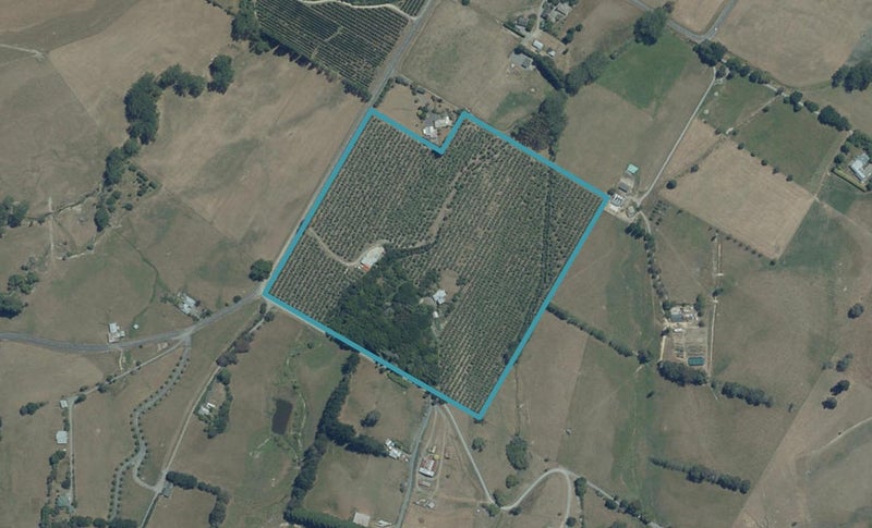 209 Redwood Valley Road, Redwood Valley - Carousel 1