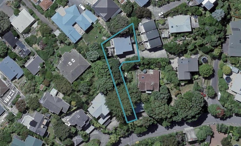 19 Tio Tio Road, Miramar, Wellington - Carousel 1